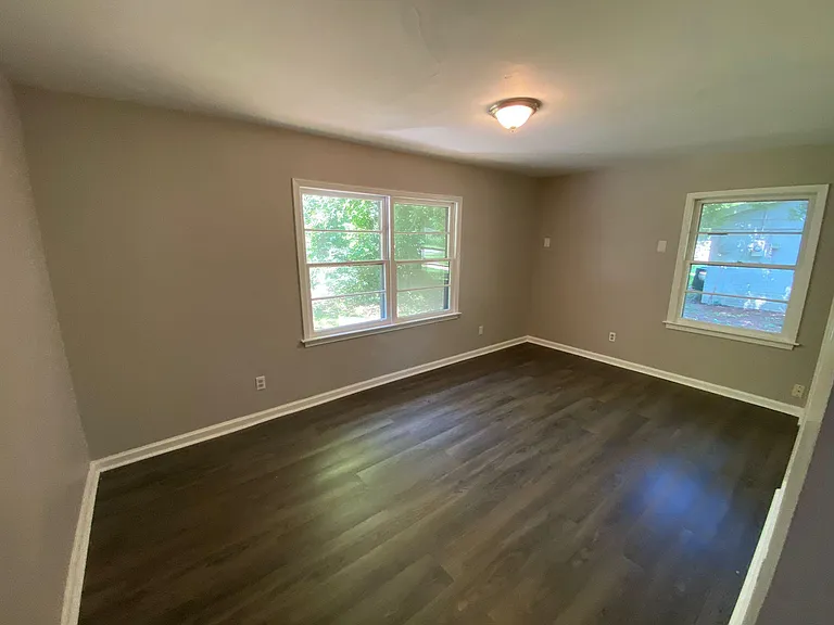 1346 Wedgewood Dr — Photo 28