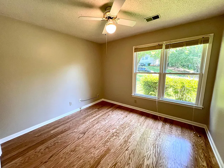 4868 Cold Creek Ln — Photo 16