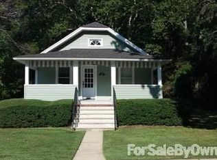 815 Arthur Dr, Red Bank, NJ