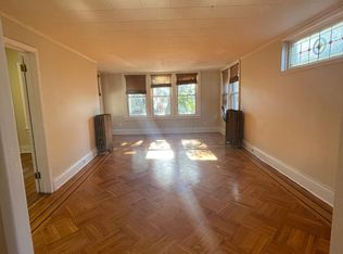 70-31 67th St FLOOR 2, Ridgewood, NY 11385