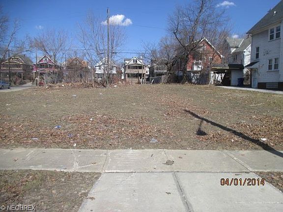 3rd image of 1001 Thornhill Dr