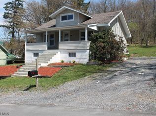 541 Jaguar Ave, Altoona, PA 16602