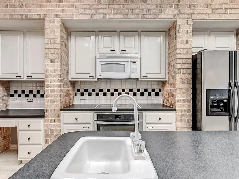 9404 Temecula Pass — Photo 19