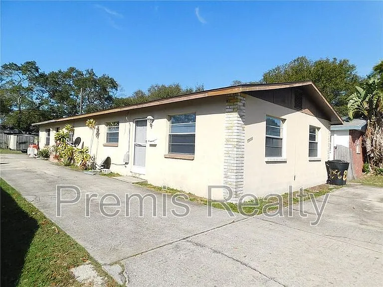 1356 Boylan Ave #A — Photo 3