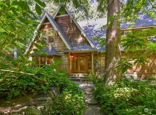 6332 NE Balzow Rd, Suquamish, WA 98392