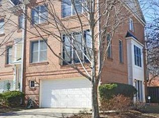 11514 Waterhaven Ct, Reston, VA 20190