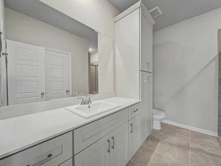 4484 N River Walk Dr — Photo 16