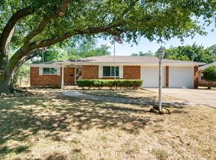 1003 Princeton Pl, Cleburne, TX 76033