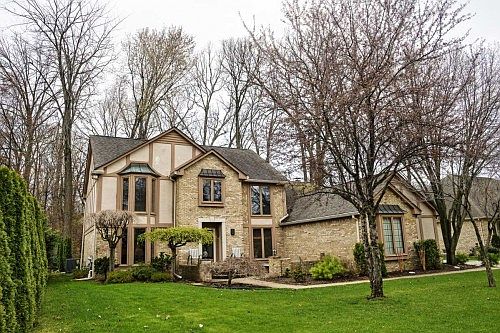 1st image of 53807 Oakview Dr