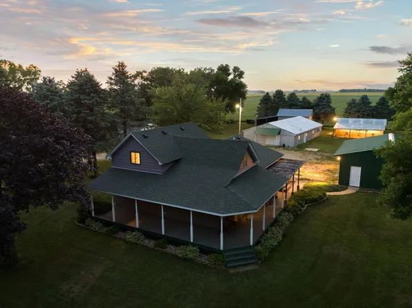 52636 270th St, Austin, MN 55912