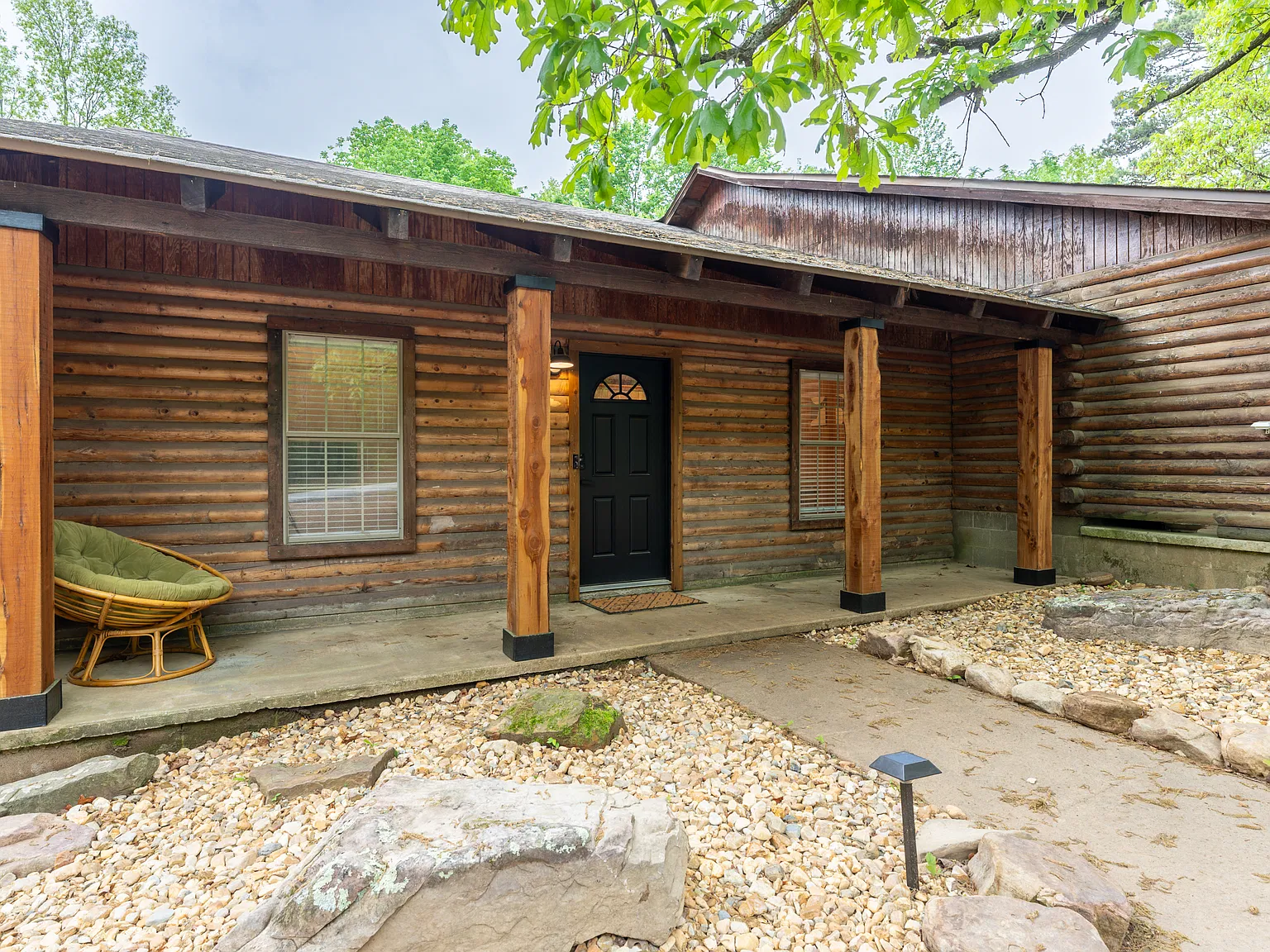 3 bed, 1.5 bath, 1136 sqft, $1,400 — Photo 4