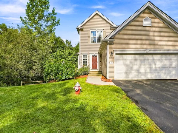 18 Daffodil Ct #18, South Grafton, MA 01560