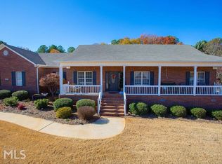 157 Salem Ridge Dr, McDonough, GA 30253