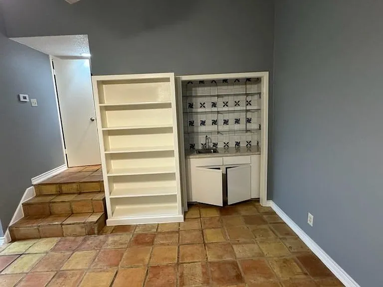 78 Villa Way — Photo 9