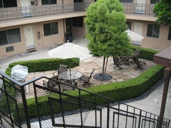 4th image of 1207 N Cordova St APT 201
