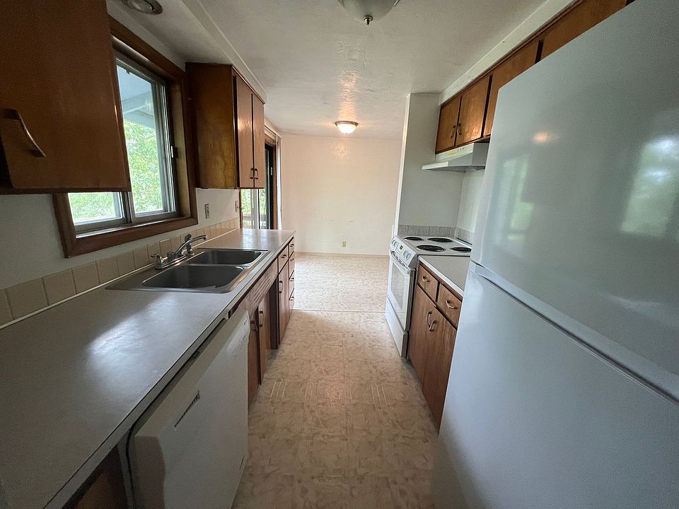 1st image of 2710 Jefferson St #0
