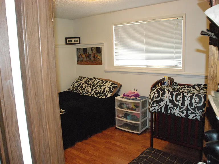 2030 NW Turner Dr #B — Photo 7