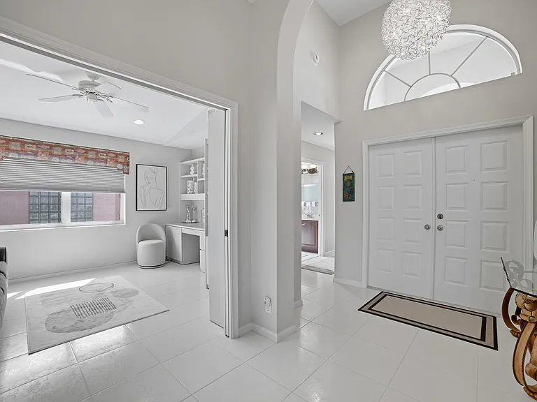 12573 Coral Lakes Dr — Photo 24