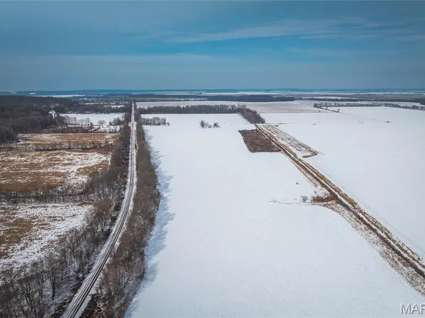 25301 State St N, Essex, MO 63846