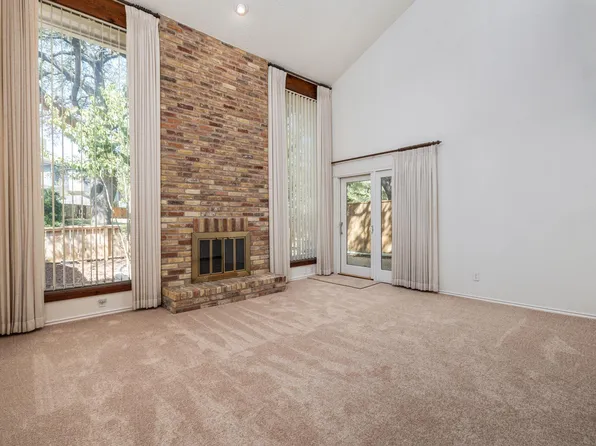 8216 Summer Side Dr, Austin, TX 78759