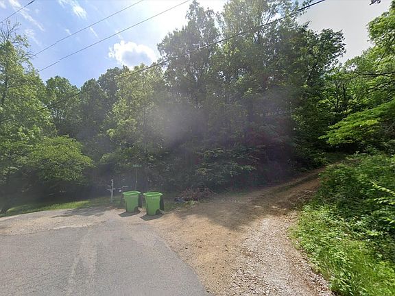 2nd image of 2170 Lisa Ann Dr SE