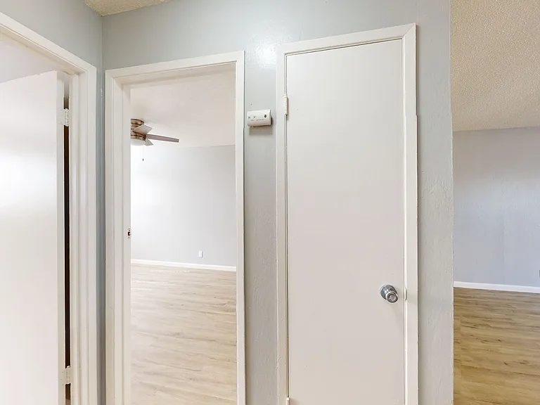 312 Rodeo Ave — Photo 16