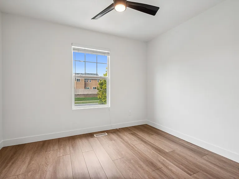13494 S Leaf Wing Ln — Photo 12