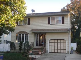 860 Colonia Rd, Elizabeth, NJ 07208