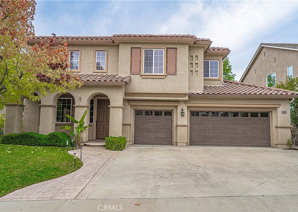1st image of 28419 N Hidden Hills Dr