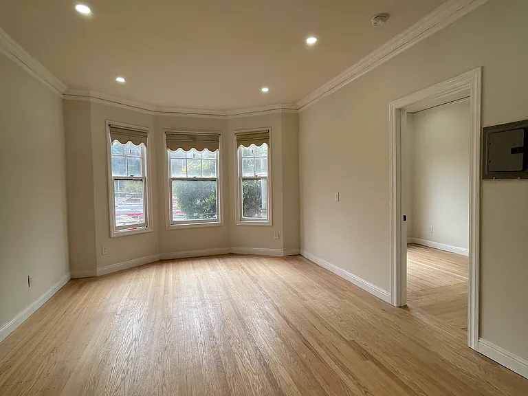 750 Presidio Ave #305 — Photo 6