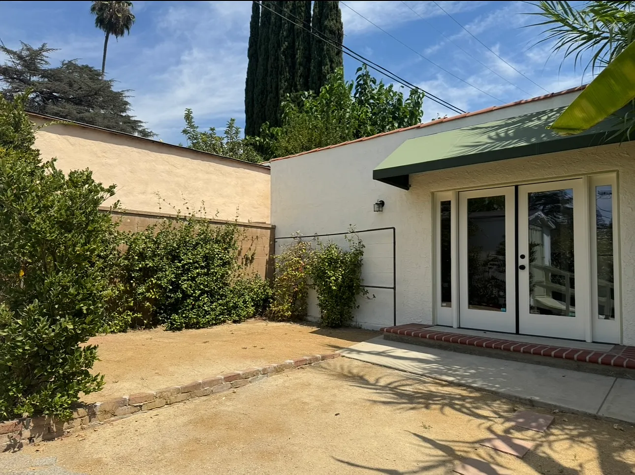 Studio, 500 sqft, $2,295 — Photo 2