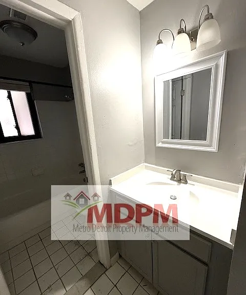 20415 W Seven Mile Rd #302 — Photo 5