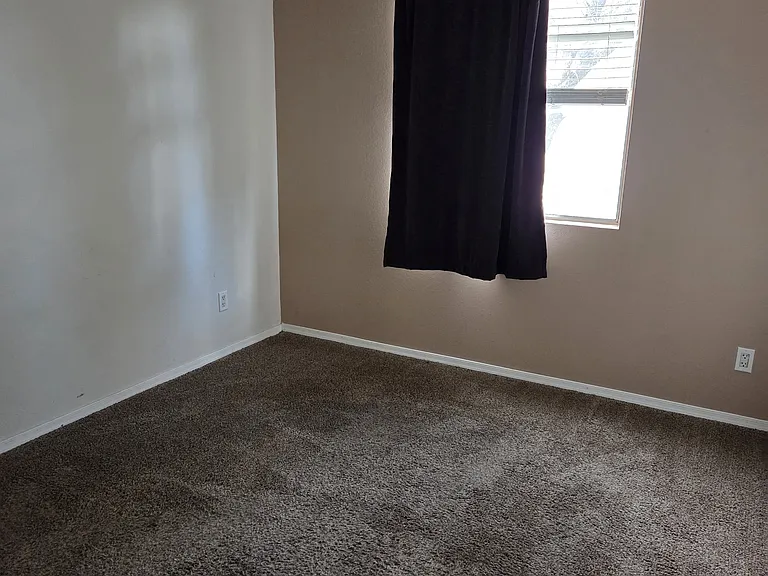 7009 W Brown St — Photo 16