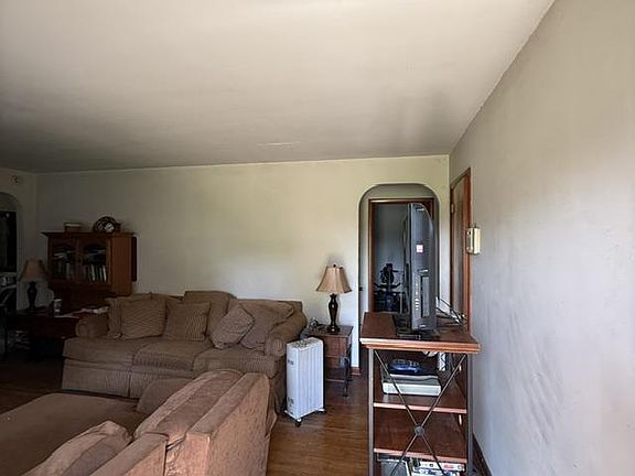 4th image of 231 Union Church Rd