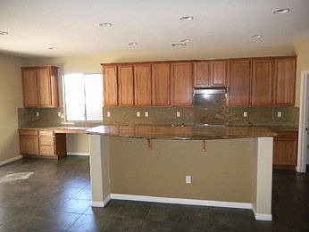 5th image of 11141 Gammila Dr