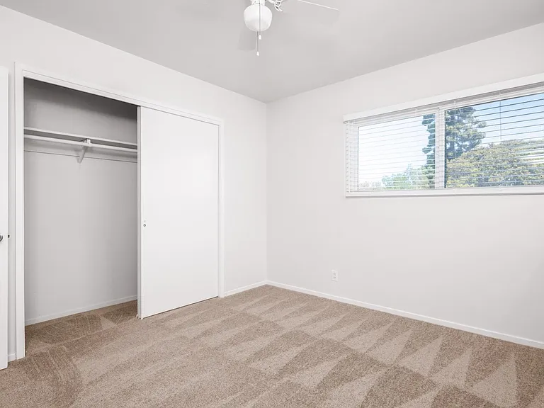 262 B Ave — Photo 14