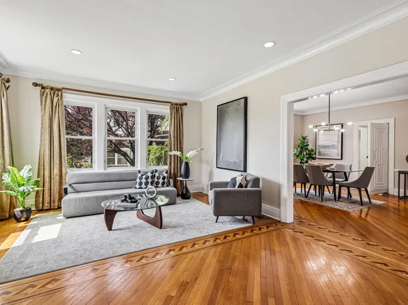 708 79th St, North Bergen, NJ 07047