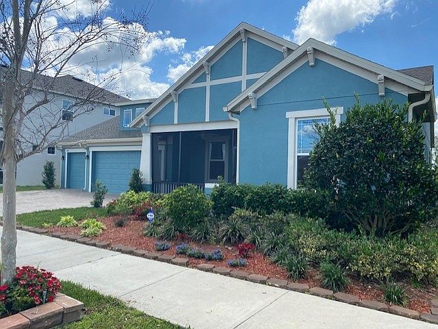 1st image of 383 Blue Cypress Dr