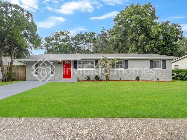 210 Paka Ct, Brandon, FL 33510