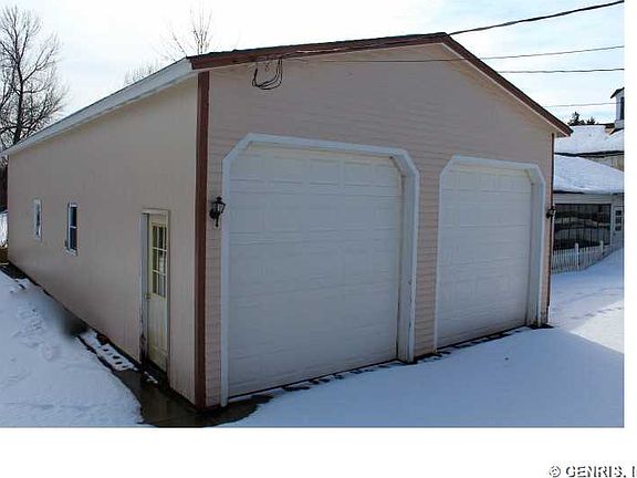 2nd image of 80 W Albion St