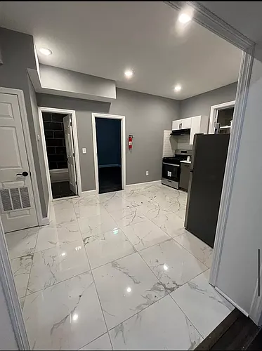 495 Clinton Ave #2 Photo 1