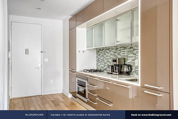 Rented by The Blueground | media 74