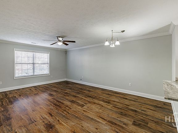 4th image of 105 Westchester Drive #E5
