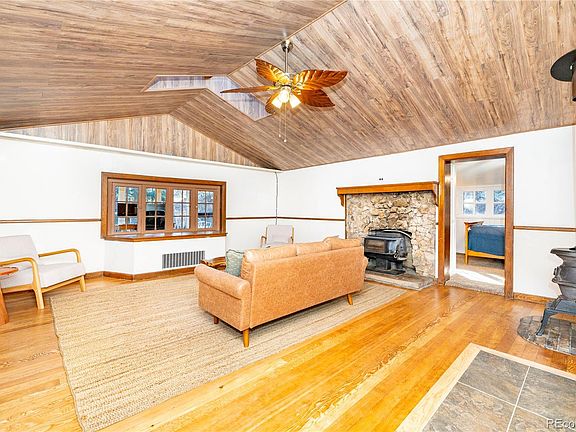 4th image of 9079 S Murphy Gulch Road