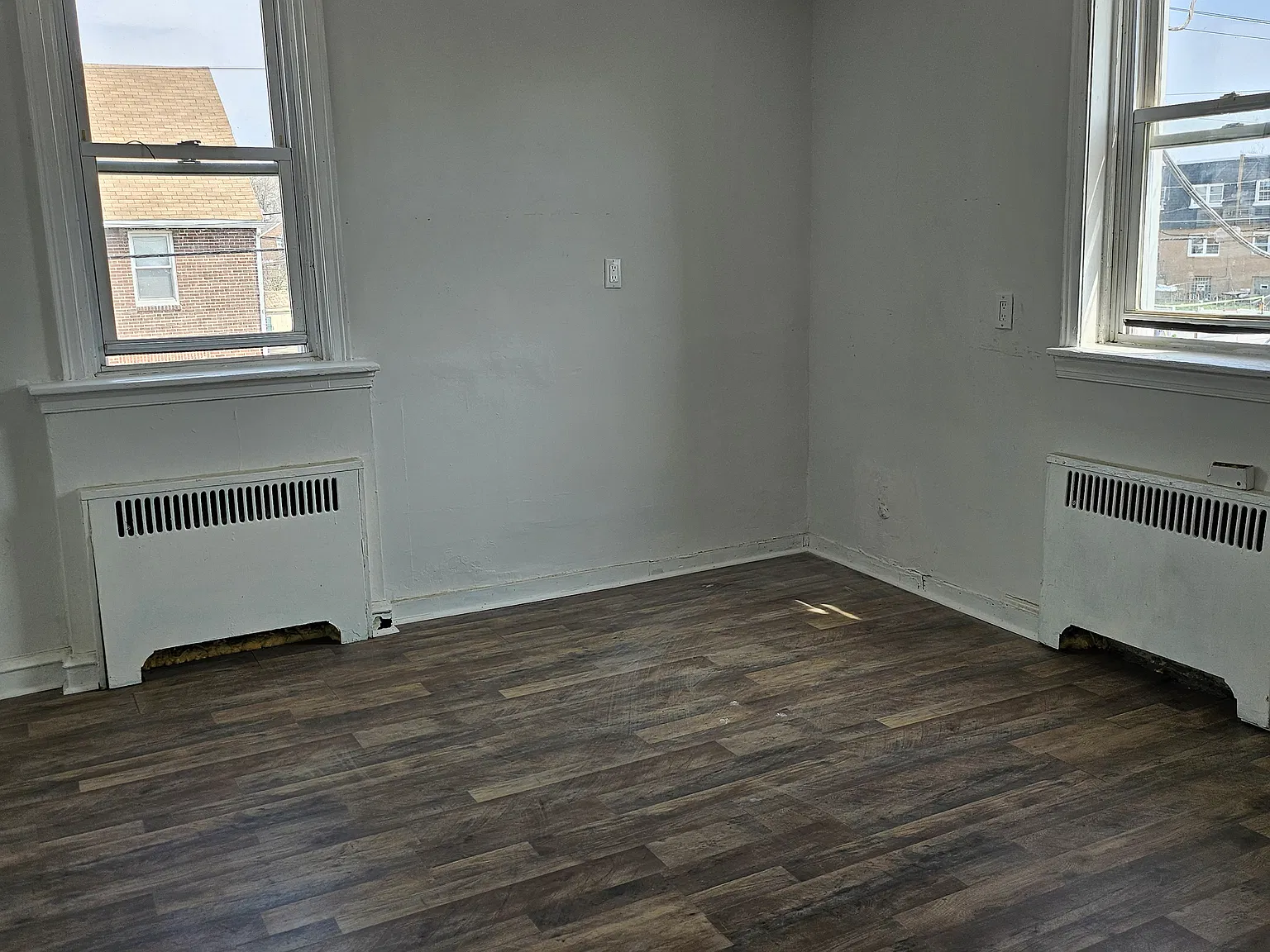2 bed, $1,300 — Photo 3