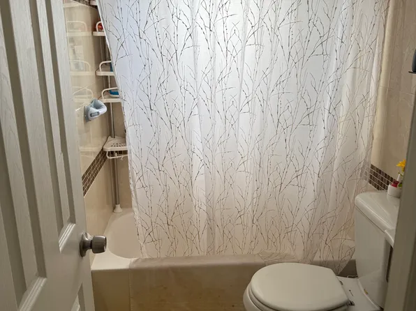 (undisclosed Address), Jamaica, NY 11434