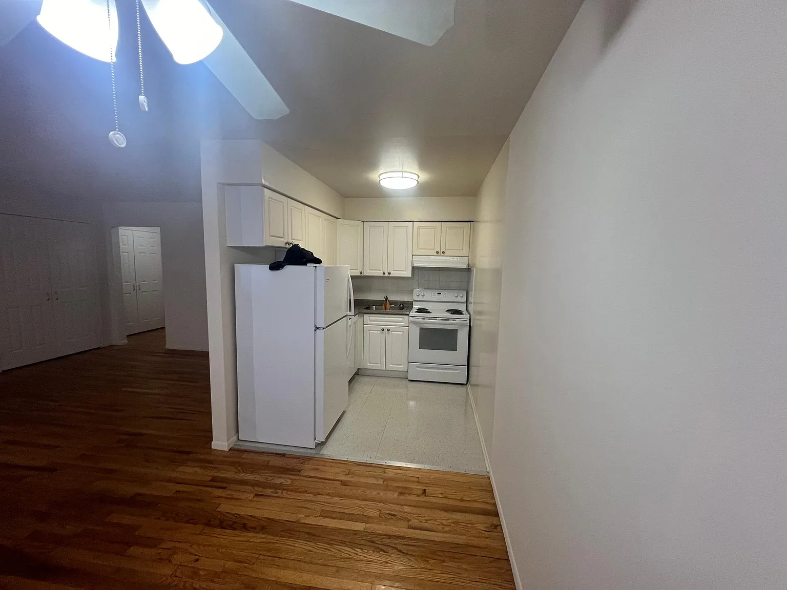 1 bed, $1,900 — Photo 3