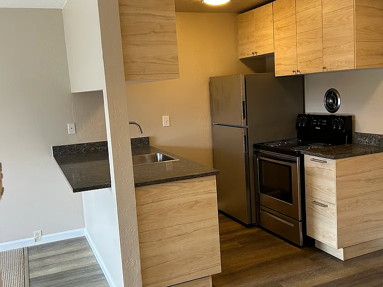 2612 Webster St #7 — Photo 1