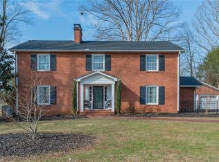 136 Howard Ave, Boonville, NC 27011