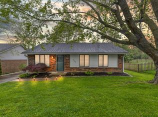 3405 Featheridge Dr, Lexington, KY 40515